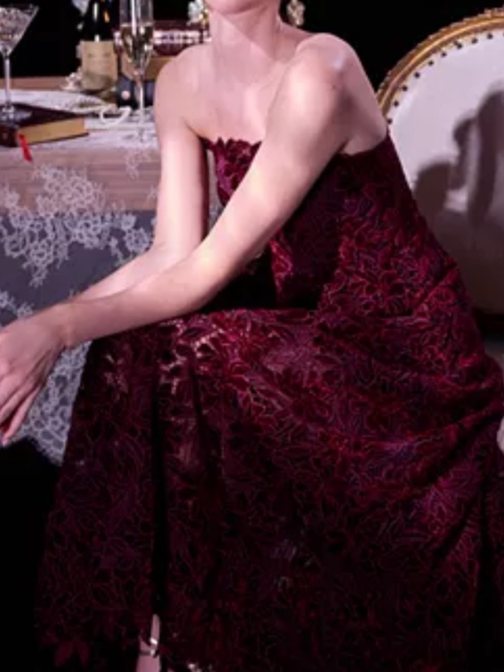 ✨NWT✨ Dress The Population Kailyn Velvet Floral Lace Strapless Oxblood Dress S